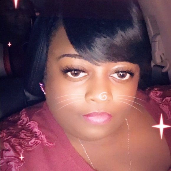 Meet your Posher, Tamesha - Picture 1 of 1